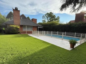 Casa de 4 ambientes, Campana · Dueño Vende Casa 3 Dorm con Pileta