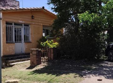 Casa · 88m² · 5 Ambientes · Casa en La Granja