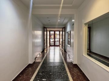 Departamento · 70m² · 3 Ambientes · Vende! Hermoso 3 Ambientes con Dependencia - Muy Luminoso