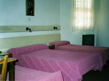 Hotel · 1570m² · 41 Ambientes · Hotel 2 Estrellas