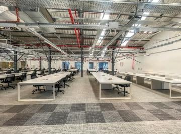 Edificio · 3210m² · 5 Cocheras · Alquiler Edificio Comercial Parque Patricios