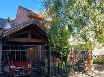 Casa de 4 ambientes, Lanús · Casa 4 Ambientes Al Frente