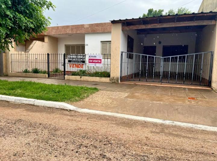 Casa · 300m² · 1 Cochera