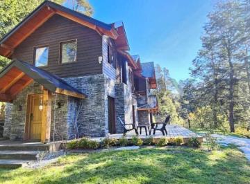 Casa · 168m² · 6 Ambientes · Venta Casa Villa La Angostura