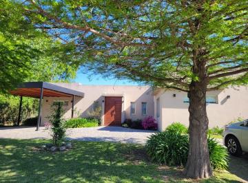 Casa · 849m² · 4 Ambientes · Casa en Country