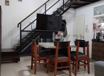 PH · 114m² · 4 Ambientes · Venta PH 4 Ambientes en Villa Bonich. Luminoso