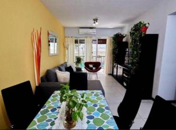 Departamento de 3 ambientes, Flores · Departamento 3 Ambientes con Balcón.