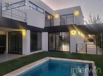 lateral02 · Casa en Venta - 5 Ambientes - Piscina - Jardín - Cochera - Adrogue Chico