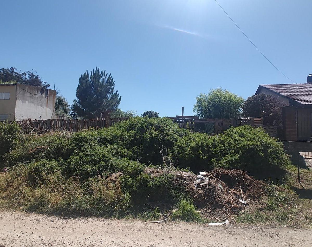 Excelente lote en barrio Faro Norte, 320 m²