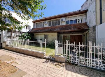 Casa · 368m² · 5 Ambientes · 2 Cocheras · Venta Casa 4 Dorm. La Lucila