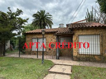 Casa · 120m² · 4 Ambientes · 2 Cocheras · Casa en General Rodriguez Excelente Ubicación
