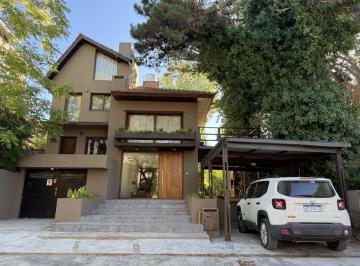 Departamento · 64m² · 4 Ambientes · 1 Cochera · Duplex en Venta, 3 Dorm., 2 Baños y Patio con Parrilla