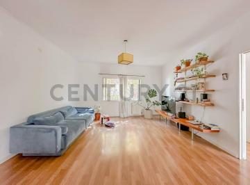 Departamento · 70m² · 3 Ambientes · Muy Luminoso 3 Amb - Caballito