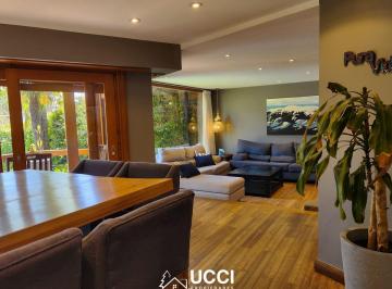 Casa de 5 ambientes, Mar del Plata · Los Troncos | Venta Moderno Chalet 4 Dorm. - Piscina Climatizada