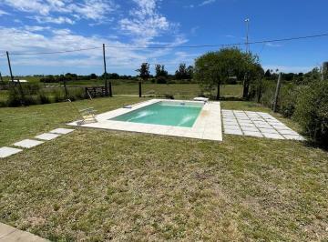 Quinta vacacional · 85m² · 2 Ambientes · 1 Cochera · Se Vende Casa Quinta Amoblada Sauce Montrull