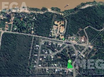 Terreno · 1200m² · Pintor Nux y Lopez Jordan. Excelente Lote en Esquina Puerto Barrncas
