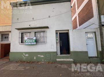 Casa · 110m² · 5 Ambientes · Casa en Parana