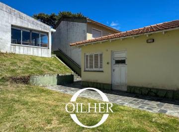 Hotel de 12 ambientes, Villa Gesell · Hostería en Venta Ubicada en Zona Centro/sur