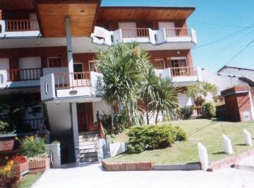 Departamento · 86m² · 4 Ambientes · 1 Cochera · Departamento - Villa Gesell