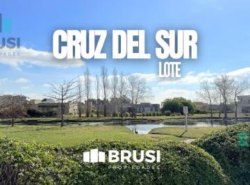 Terreno · 817m² · Terreno en Venta en El Barrio Cruz del Sur
