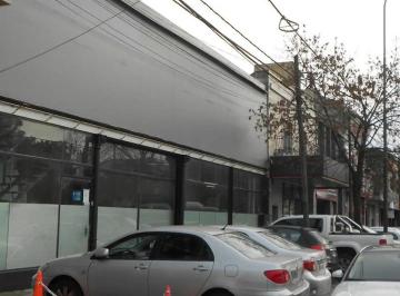 Local comercial · 650m² · 1 Cochera · Espectacular Local 650 m² en Villa Martelli | Pleno Centro Co