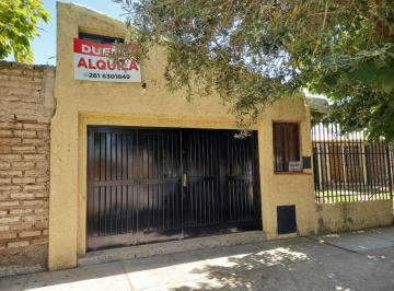 Local comercial de 2 ambientes Alquiler $ 450.000 · Dueña Alquila Local Comercial Amplio, Múltiples Usos