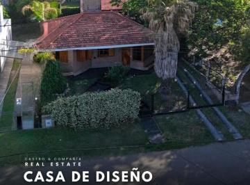 Casa · 158m² · 7 Ambientes · Venta Casa de Diseño de 3 Dorm., Piscina y Gas Natural en Barrio Sol y Río, Villa Carlos Paz