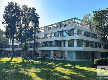 Departamento · 55m² · 2 Ambientes · 1 Cochera · Venta 2 Amb Bosque Pilar Jardin Cochera. Impecable Construccion. Amenities: