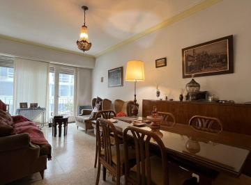 Departamento · 70m² · 3 Ambientes · Departamento en Plaza Colon