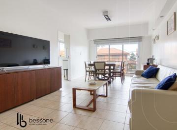 Departamento · 58m² · 3 Ambientes · Departamento en La Perla