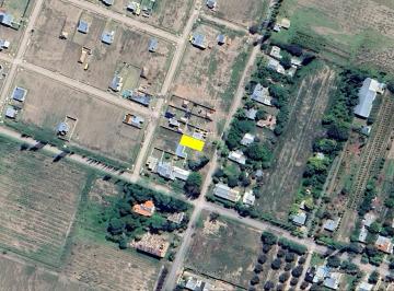 Terreno · 300m² · Oportunidad Lote en Adolfo Calle