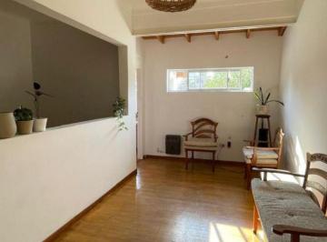 PH de 3 ambientes, La Plata · PH con 75 m² Construidos, 2 Dorm. en Venta en La Plata. 1 Er Piso por Escalera.