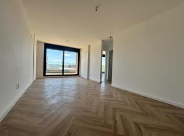 Departamento · 60m² · 3 Ambientes · 1 Cochera · Alquiler Apartamento en Barra de Carrasco de Dos Dorm.