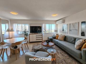 Foto1 · Peninsula - 1 Dormitorio con Amenities
