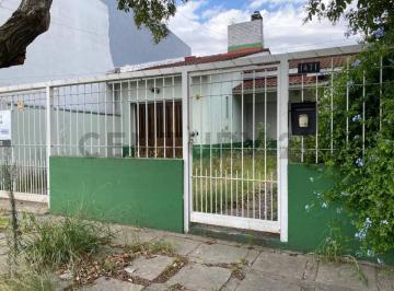 Casa · 125m² · 4 Ambientes · 1 Cochera · Calle 13 Bis E/ 517 y 518 | Casa 3 Dorm. en Venta | Ringuelet - La Plata