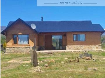 Casa de 3 ambientes, San Martín de los Andes · Venta o Permuta. Casa en Barrio Las Marías del Valle en San Martín de Los Andes.