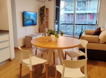 Departamento · 43m² · 2 Ambientes · Venta Departamento 1 Dormitorio Al Frente, con Balcón