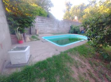 Casa · 120m² · 5 Ambientes · 2 Cocheras · Casa de 2d en Venta, Guiñazu Cordoba