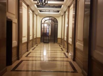 Oficina comercial · 180m² · 7 Ambientes · Oficina - Microcentro