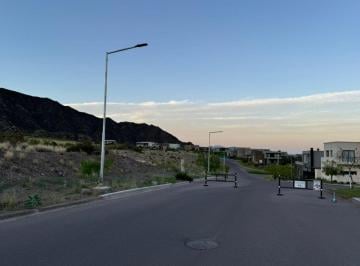 Terreno , Las Heras · Mendoza Norte Country Club - Venta de Lote a m del Club House Fte a Linea Golf Valle Norte M&sup2;5 L32