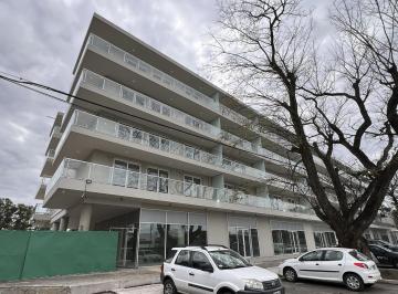 Departamento · 49m² · 5 Ambientes · Venta Departamento 1 Dormitorio Calidad Premium con Amenities, Fisherton