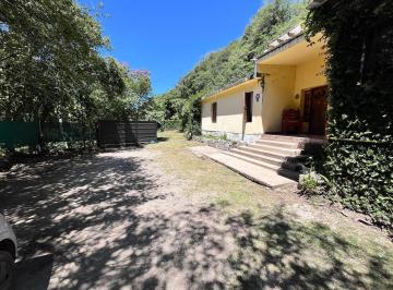 Casa · 170m² · 10 Ambientes · 1 Cochera · Casa en Alta Gracia