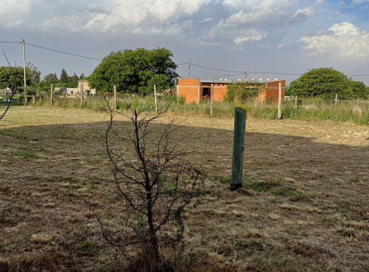 Terreno · 400m²