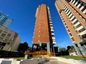 Departamento · 75m² · 3 Ambientes · 1 Cochera · Venta - Depto de 3 Ambientes C/ Cochera - Centro Pinamar