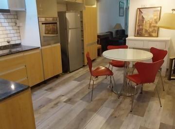 Departamento de 3 ambientes en PB, cocina integrada, baño complelto, 2 dormitori · PH 3 Ambientes en Pb