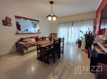 Departamento · 86m² · 4 Ambientes · 4 Ambientes Reciclado con Balcón y Vista Abierta
