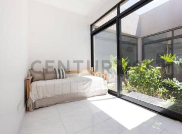 Casa · 176m² · 4 Ambientes · 2 Cocheras · Venta Casa 4 Ambientes con Escritorio, Pileta y Vista a Arboleda | Barrio Estribo, Tres Pinos, Gener