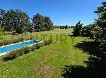 Casa · 249m² · 5 Ambientes · 2 Cocheras · Venta Casa 5 Ambientes con Piscina en Chacras La Primavera Golf, Carlos Keen – Acepta Permuta