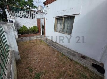 PH · 37m² · 2 Ambientes · Venta PH 2 Ambientes en Villa Tesei – Permuta