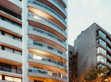 Departamento · 72m² · 3 Ambientes · Departamento en Venta en La Plata, G. B. a. Zona Sur, Argentina